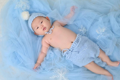 垦利宝宝多大能喝纯牛奶